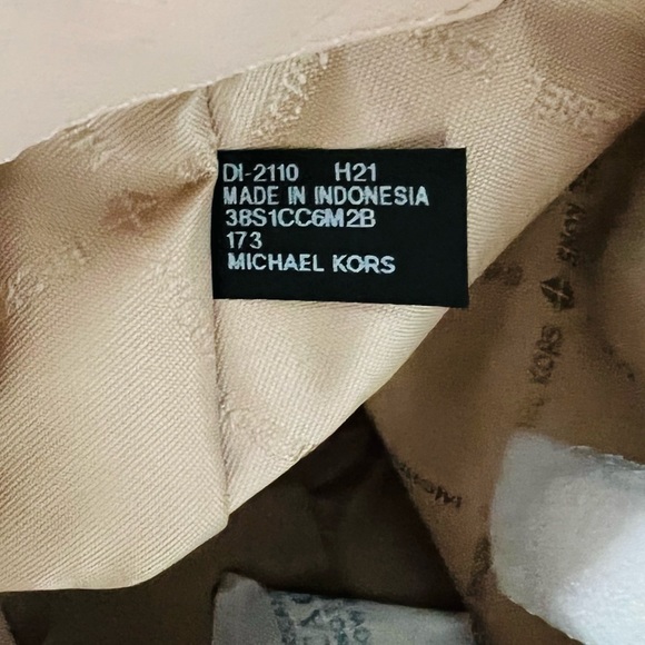 Michael Kors Ciara Medium Messenger Satchel - Picture 8 of 12